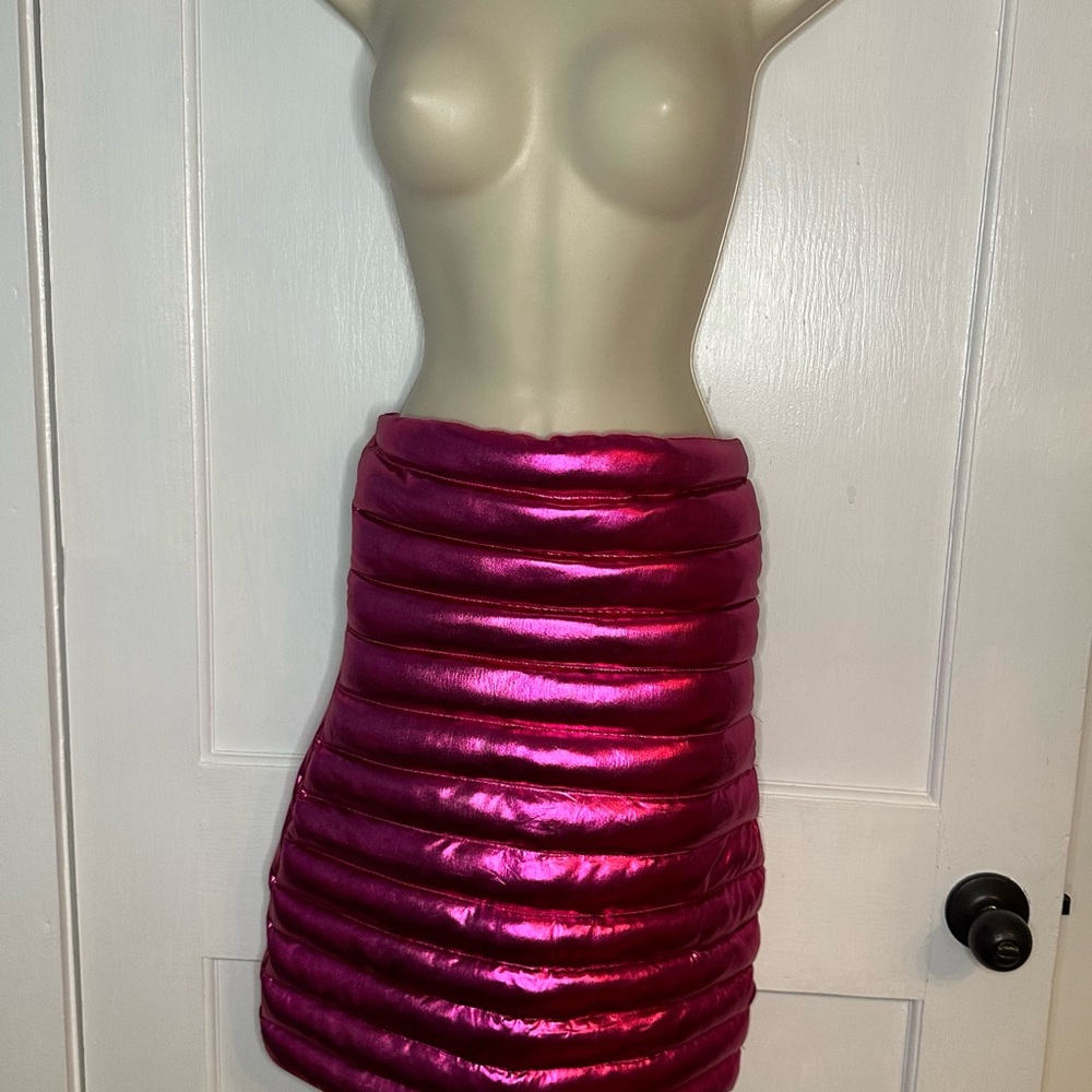AKIRA Pink Bubble Mini Skirt Ribbed Cocktail